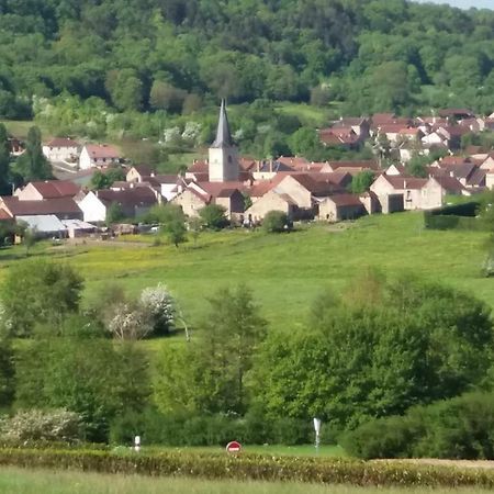 Gite Du Val D' Armancon Quincerot  Exterior foto